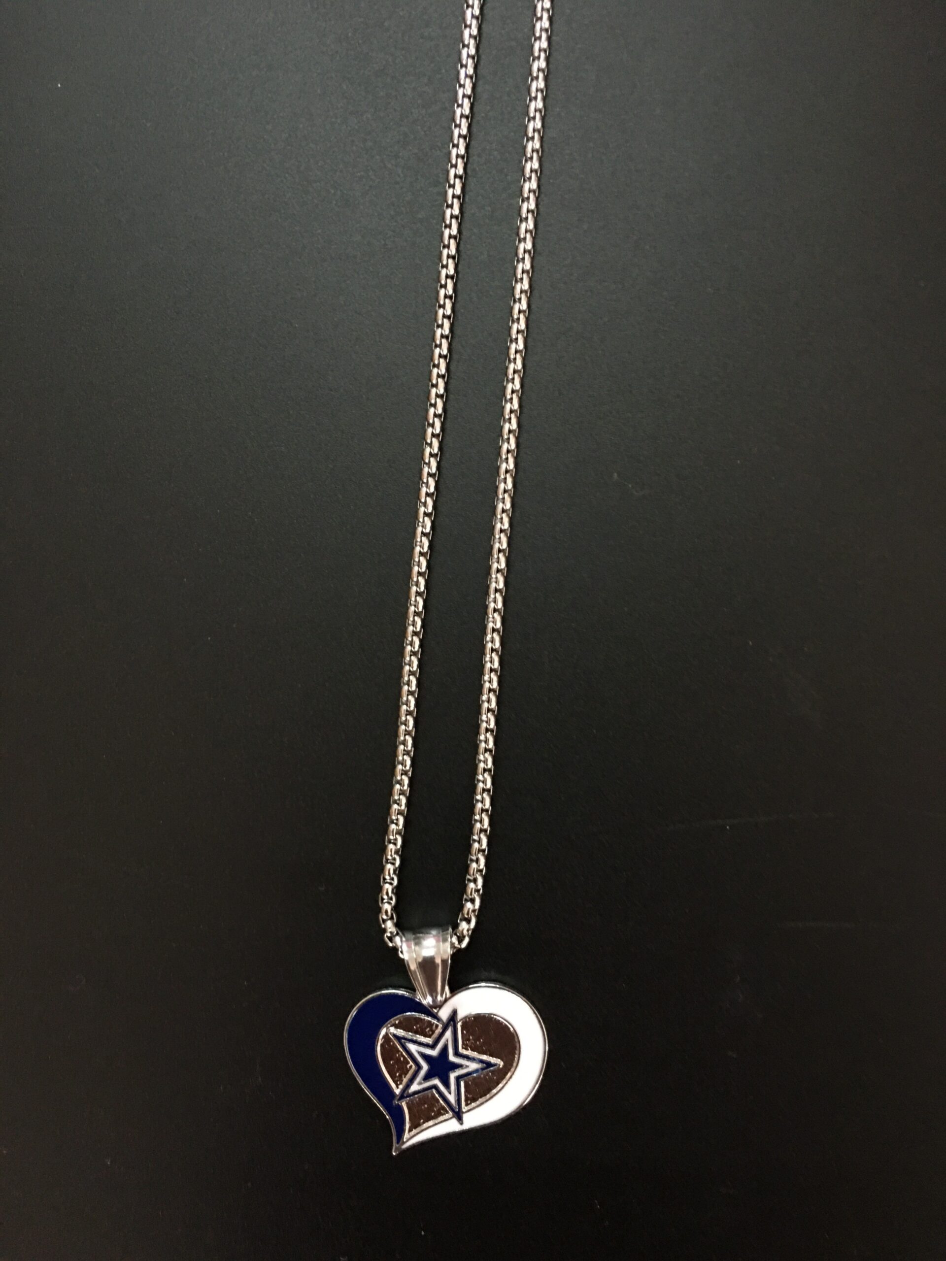 Outdoor Football Team Rugby Heart Shape Slide Necklace Pendant Fitness Hiphop Rope Chain Fan Sport Lover Young Man Gift Jewelry
