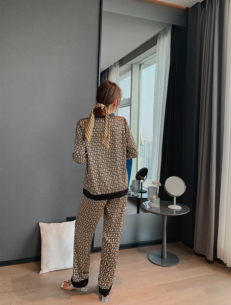 Women's Pajamas Set V Neck Design Luxury Cross Letter Print Sleepwear Silk Like Home Clothes XXXXL Large Size Nightwear