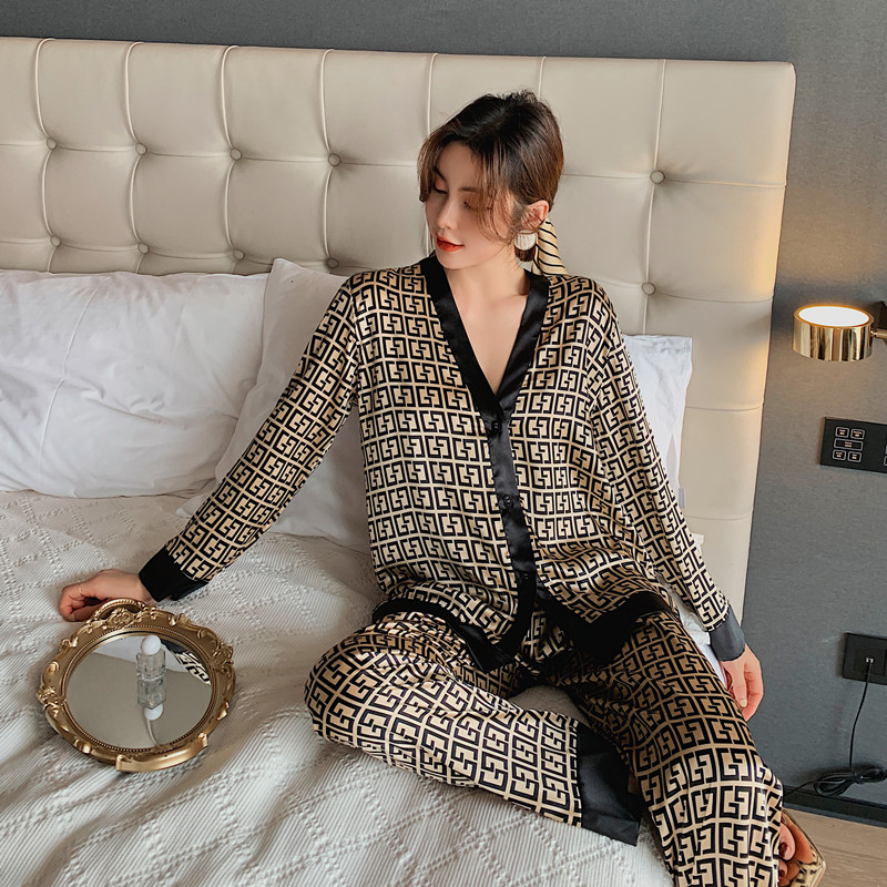 Women's Pajamas Set V Neck Design Luxury Cross Letter Print Sleepwear Silk Like Home Clothes XXXXL Large Size Nightwear